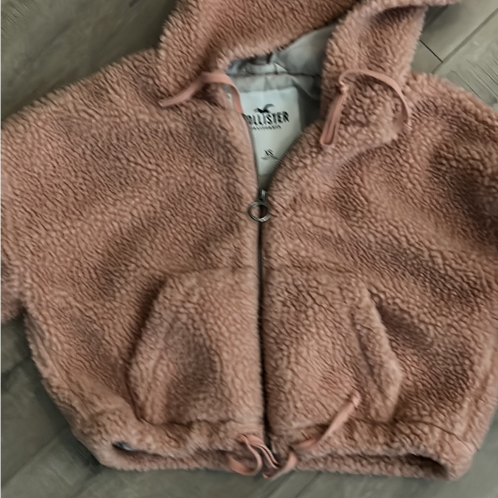 Hollister crop hoodie